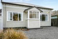Classic Villa with Parking & Modern Comforts - Albemarle Villa - Chambres d’hôtes Christchurch
