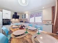 L'ECRIN DU BONHEUR - Neuf - Tout confort - Parking - Proche de Strasbourg - Spacieux - B&B Stotzheim