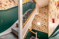 Newly Refurbished Chandos Gardens by Prescott Apartments - B&B Bristol