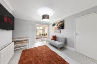 Lesley House 4 bed villa TV Internet Garden - B&B Gillingham