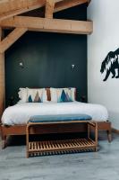 Standard Double Room with Shared Bathroom