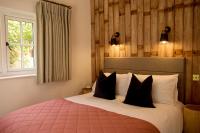 Deluxe Double Room with Shower