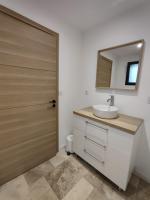 Chambre avec salle de bain privée - B&B Mézeray