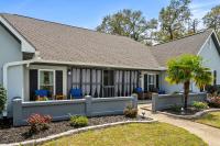 Litchfield Country Club Golf Cottage - B&B Pawleys Island