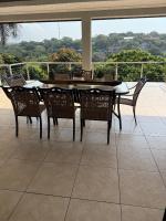 Saltrock Beach Holiday House - Chambres d’hôtes Ballito