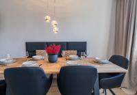 LauterLiebe Stilvolles Apartment I zentral I Bergblick & Einkauf vor der Tür I Stellplatz - Ferienwohnung Lauter-Bernsbach