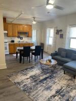 216 The Governors Suite at The George - B&B Klamath Falls