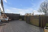Cozy home in central RVK - perfect for families - B&B Reykjavik