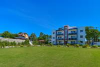 Modern Penthouse with Rooftop Oasis & Gated Parking - 3 - B&B Sosua, Cabarete