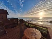 Ocean Front Cabin 11 w Jacuzzi & Superb Views - Ferienwohnung Smith River