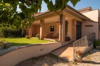 B&B Corte degli Struzzi - B&B Pescia Romana