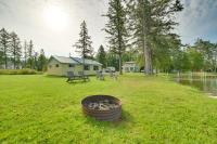 Indian River Fall Escape: Fire Pit & Lake Views - Chambres d'hôtes Indian River