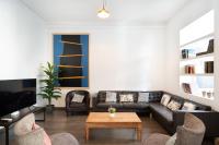 Apartamento Premium 5 Hab - 4 Baños- Balcón a Gran Vía - Grupos hasta 12 - Passeig Gràcia 8 min - Chambres d'hôtes Barcelone