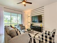 Stunning Thematic 2BR with 2 Clubhouses & Garage - Chambres d’hôtes Kissimmee