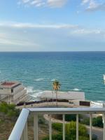 Apartment with sea view in Cullera - B&B Faro de Cullera