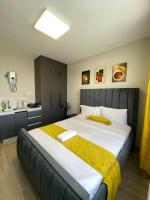 Furnished Studio Apartments, Syokimau with Pool near JKIA & SGR - B&B Nairobi