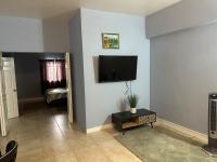 Central 1 bedroom New Kingston - B&B Kingston