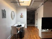 ROOM IN WILLIAMBURG IN A 2BEDROOMS APt - Bed and Breakfast Brooklyn