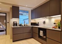 Brand New & High-End 3 Bedrooms 2 Bathrooms Central Apartment - Ferienwohnung Bergen