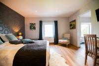 King Room with Garden View