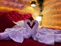 APARTAMENT Solny z JACUZZI SPA - B&B Rzeszów