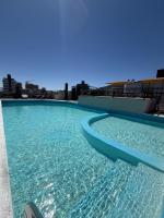 Depto Céntrico, Cochera, Pile, Terraza - B&B Villa Carlos Paz