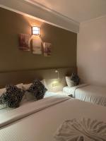 The G Ten Holiday Inn - Bed and Breakfast Hulhumale