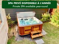 Urban Boho - Hot tub - EV Chrger - 3 Free Parking - Chambres d’hôtes Québec