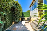 SELECTsoHOME - Cocon avec jardin, plancha et parking privé ! - Résidence avec piscine et tennis - CASITA - B&B Bormes-les-Mimosas