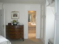 Honeymoon Suite