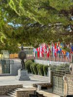 Vintage house overlooking the statue of Leonidas - B&B Sparti