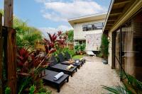 The Captain's Landing - 4 bedroom - 2 bathroom - Outdoor soaking tub - Adventure home - B&B Fort Lauderdale