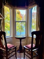 Queen Suite with Sea View