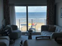 Seagull, Ruim en volledig vernieuwd appartement met zeezicht in Westende - B&B Middelkerke