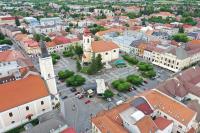 Zlatá Víla by Cañas Apartments V srdci mesta, len pár krokov od hlavného námestia - Chambres d'hôtes Rimavská Sobota
