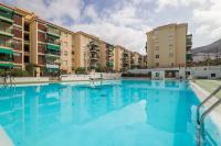 SUN APARTMENT - 3 bedrooms, priv parking, pool, AC, tv channels, fibre net - B&B Los Cristianos
