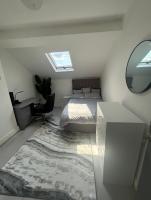 Private rooms 10-20 mins central - B&B Liverpool