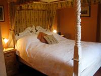 King Room with Four Poster Bed