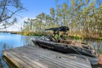 Bundalong Luxury Riverfront Escape - Bed and Breakfast Bundalong