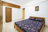 New Spacious 2BHK apartments in Tirupati Near Railway Station with fully equipped kitchen, AC bedrooms, Washing Machine, 24 hours water, caretaker service, and ample space for car parking & ideal for families and pilgrims - Ferienwohnung Tirupati