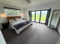 Mountain Pure Lodge - Bed and Breakfast Gore