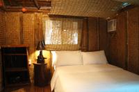 Tweepersoonskamer met Uitzicht op het Zwembad