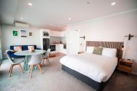 Location Location! Waterfront Studio - Bed and Breakfast Auckland