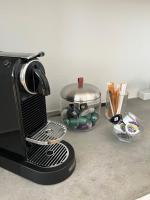 Central Old Town apartment 10 min to Mainstation with washer & dryer - Bed and Breakfast Zürich