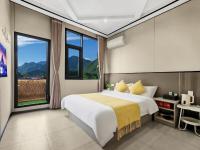 Chambre Lit King-Size - Vue sur Montagne
