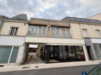 Relais des Arts, très spacieux et lumineux centre ville thouars - B&B Thouars