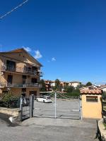 Casa Vacanze Al Montano - B&B Anguillara Sabazia