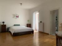 Chambre Lit King-Size avec Balcon