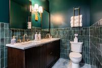 Hollyhock Suite 511 - B&B Louisville