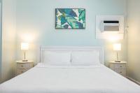 Honey Bun Hideaway - B&B Key West